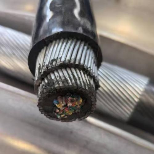 ROV Cable with Armoured Construction